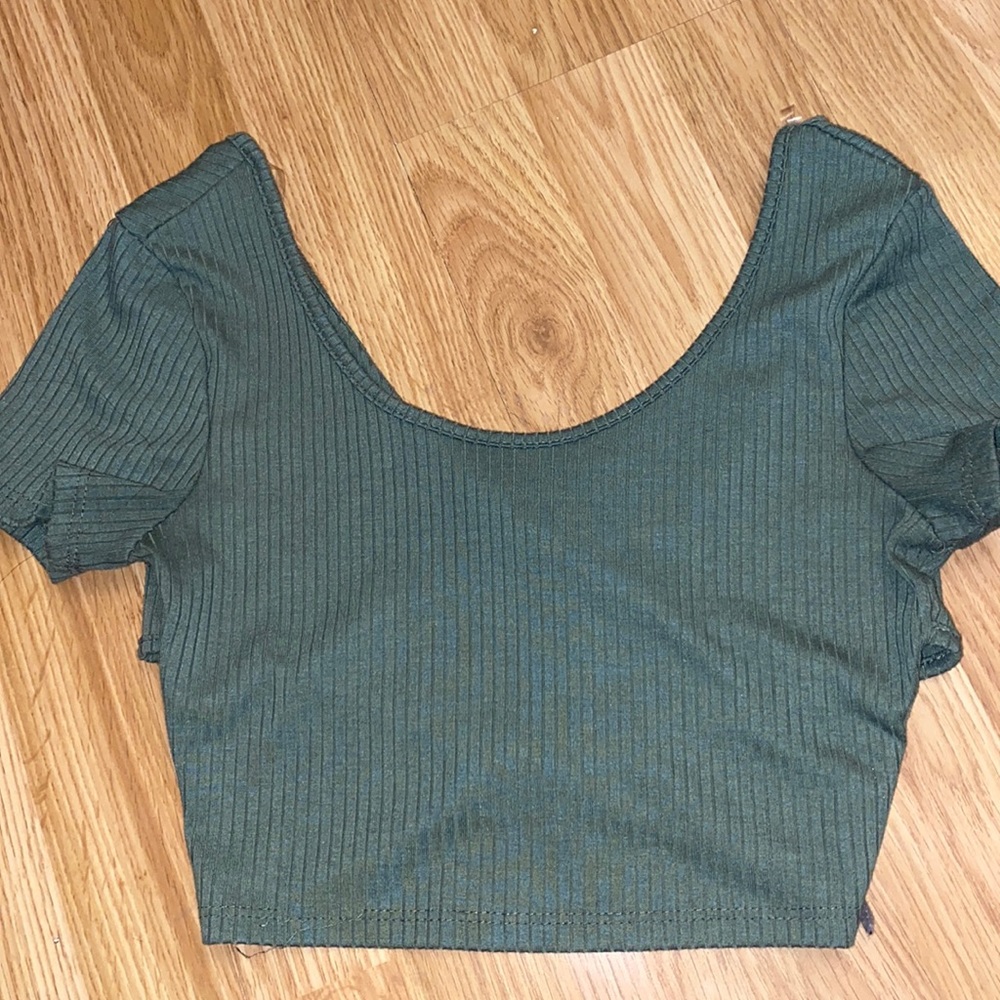 Green criss cross shirt